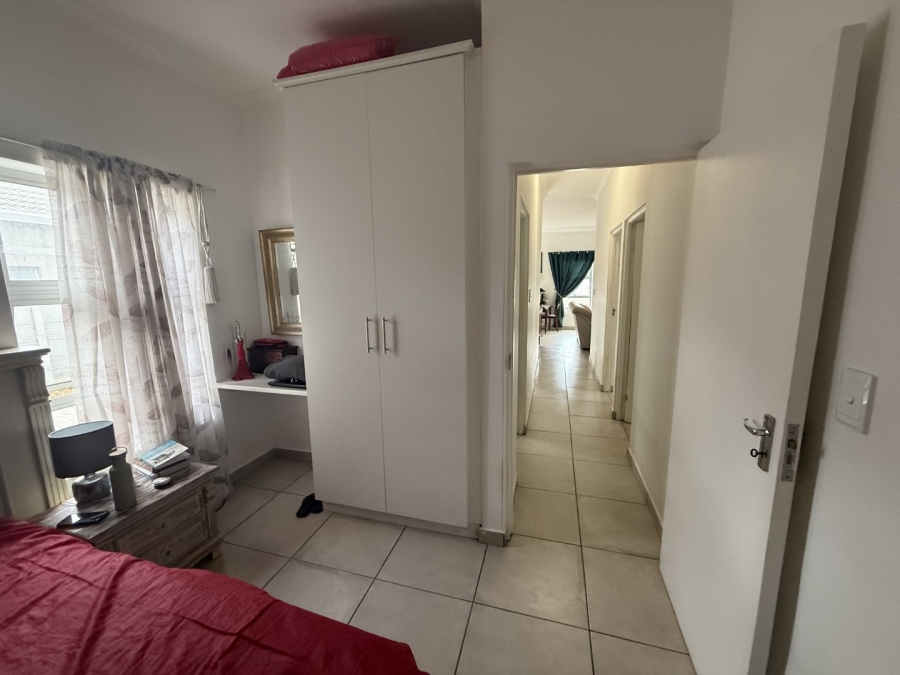 3 Bedroom Property for Sale in Zonnendal Western Cape
